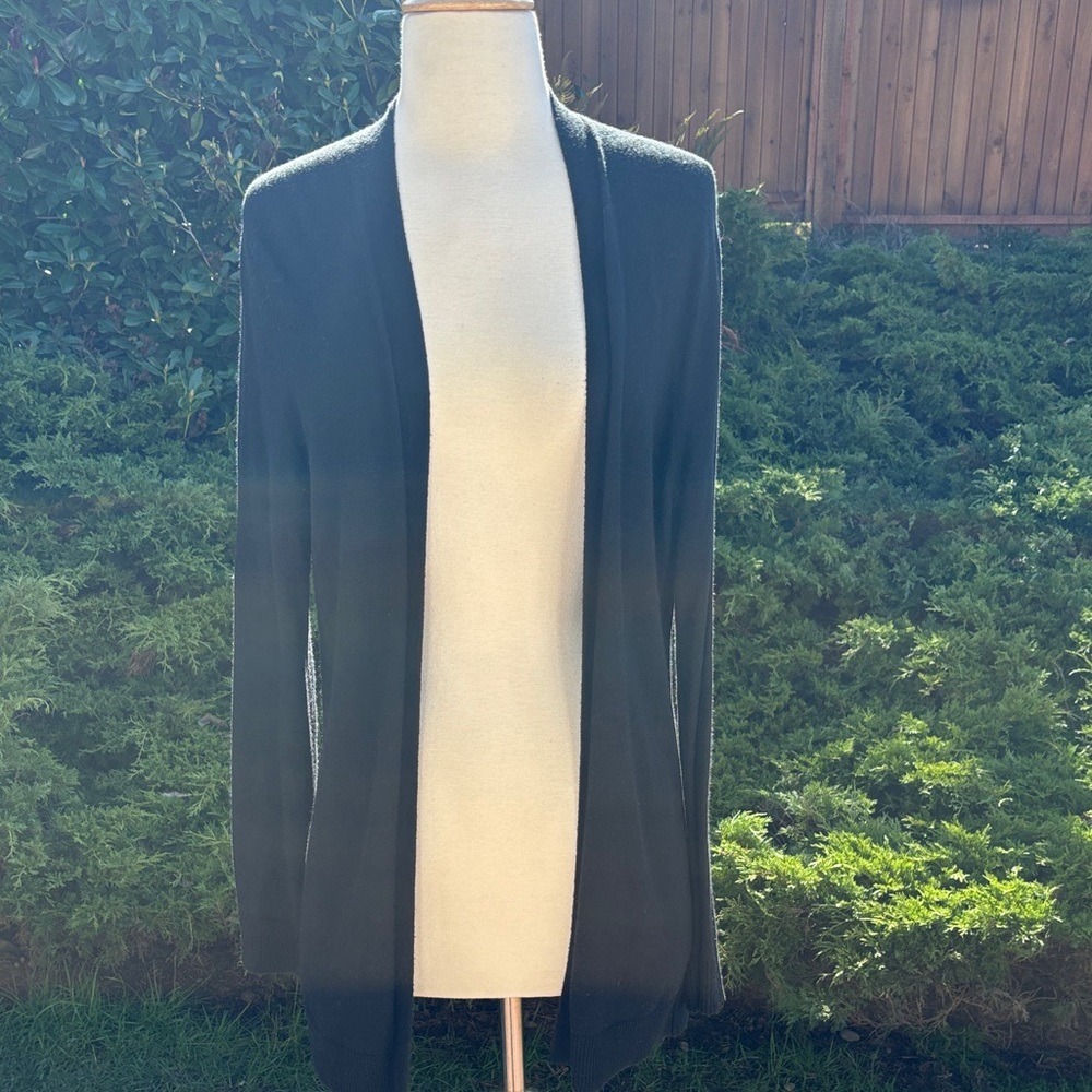 GAP Women's Elegant Black Cardigan